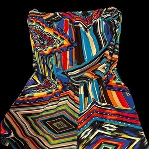 Andora boutique - sleeveless romper (elastic band on top) 
W pockets